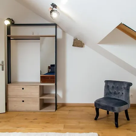 Duplex De 80m2 Dans Un Village De Caractere ! * Saint-Marceau (Ardennes)