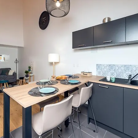 Duplex De 80m2 Dans Un Village De Caractere ! Saint-Marceau (Ardennes)